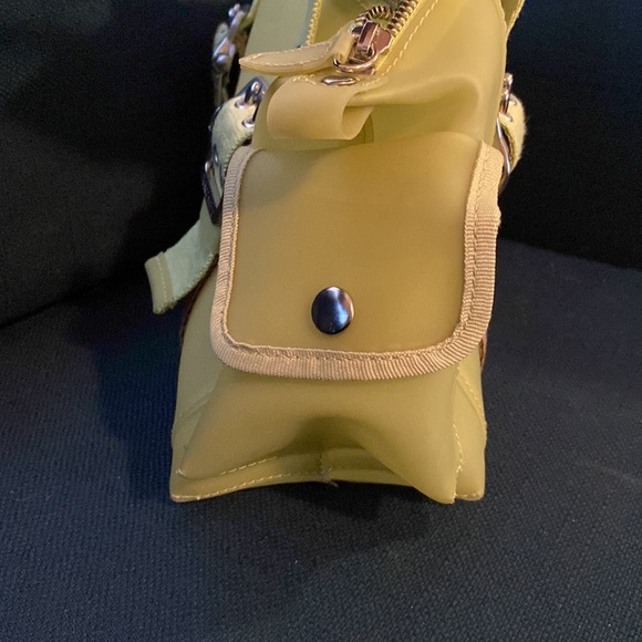 Franco Sarto line color Smoothie Style purse barely used. No rips or tares - Picture 4 of 8